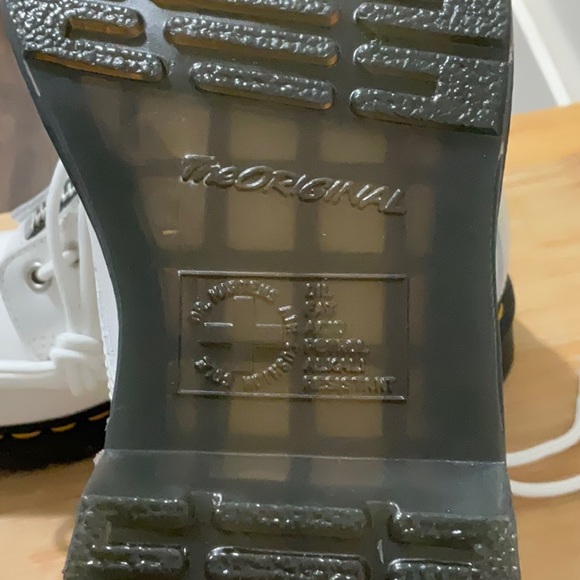 NWOT Dr. Martens double zipped leather boots, size 8L color white - Picture 5 of 7